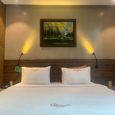 הו צ'י מין סיטי Sunflower Luxury Hotel מראה חיצוני תמונה