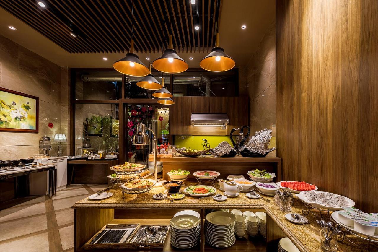 הו צ'י מין סיטי Sunflower Luxury Hotel מראה חיצוני תמונה