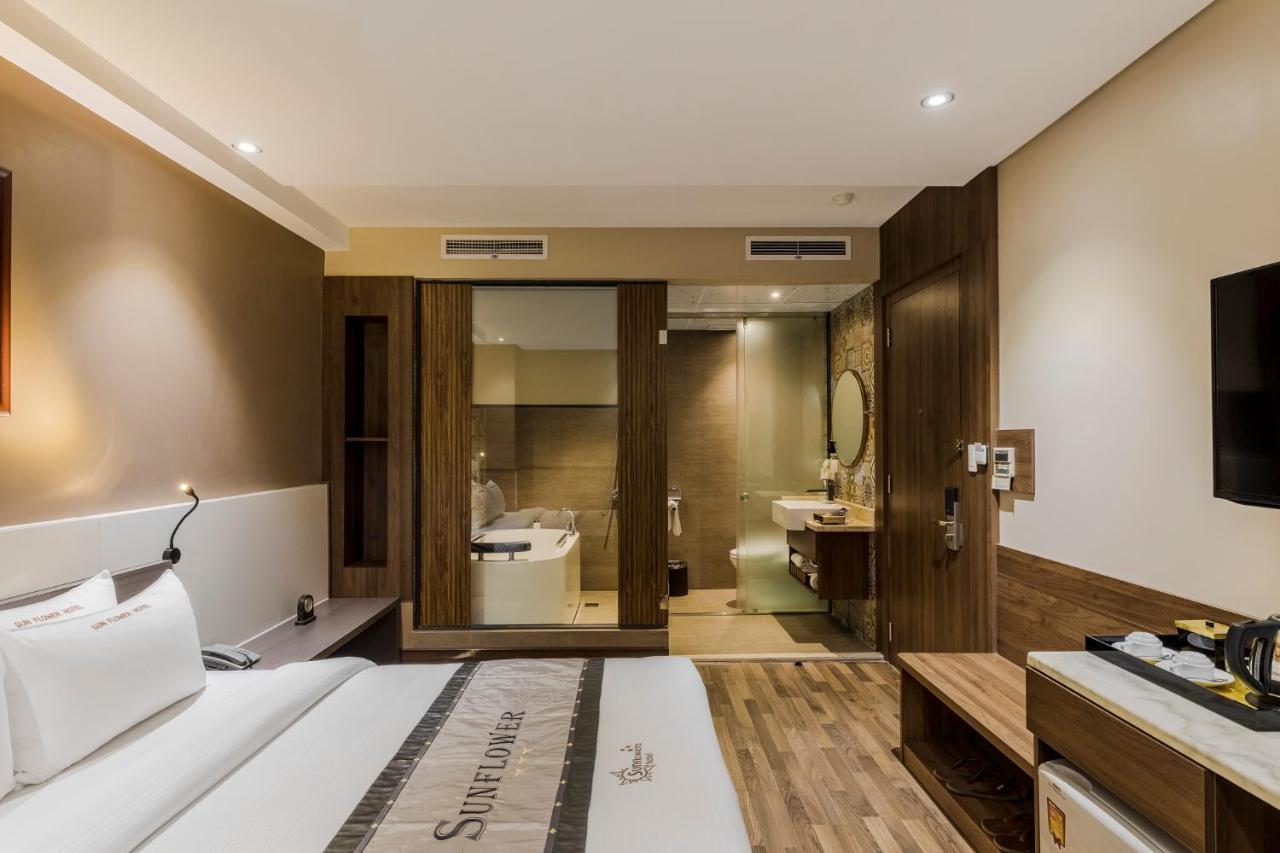 הו צ'י מין סיטי Sunflower Luxury Hotel מראה חיצוני תמונה