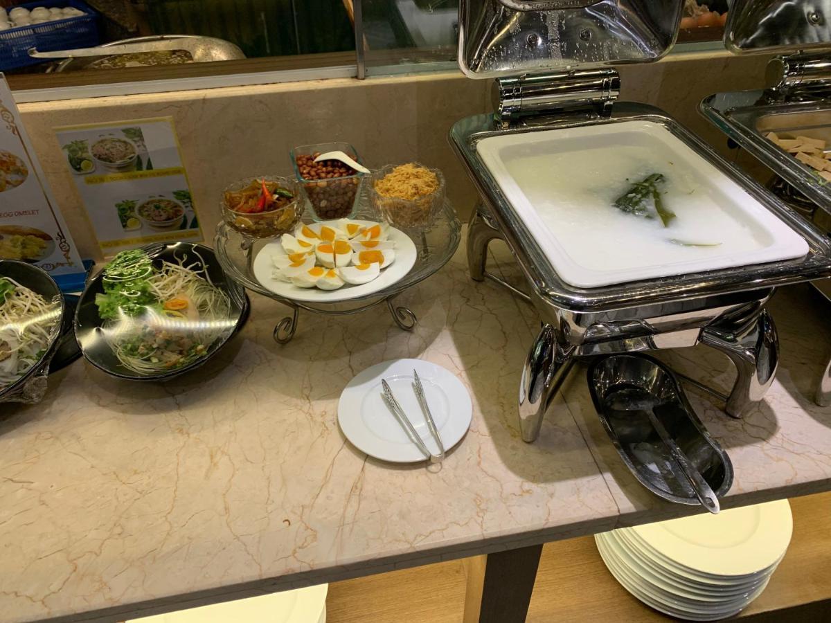 הו צ'י מין סיטי Sunflower Luxury Hotel מראה חיצוני תמונה