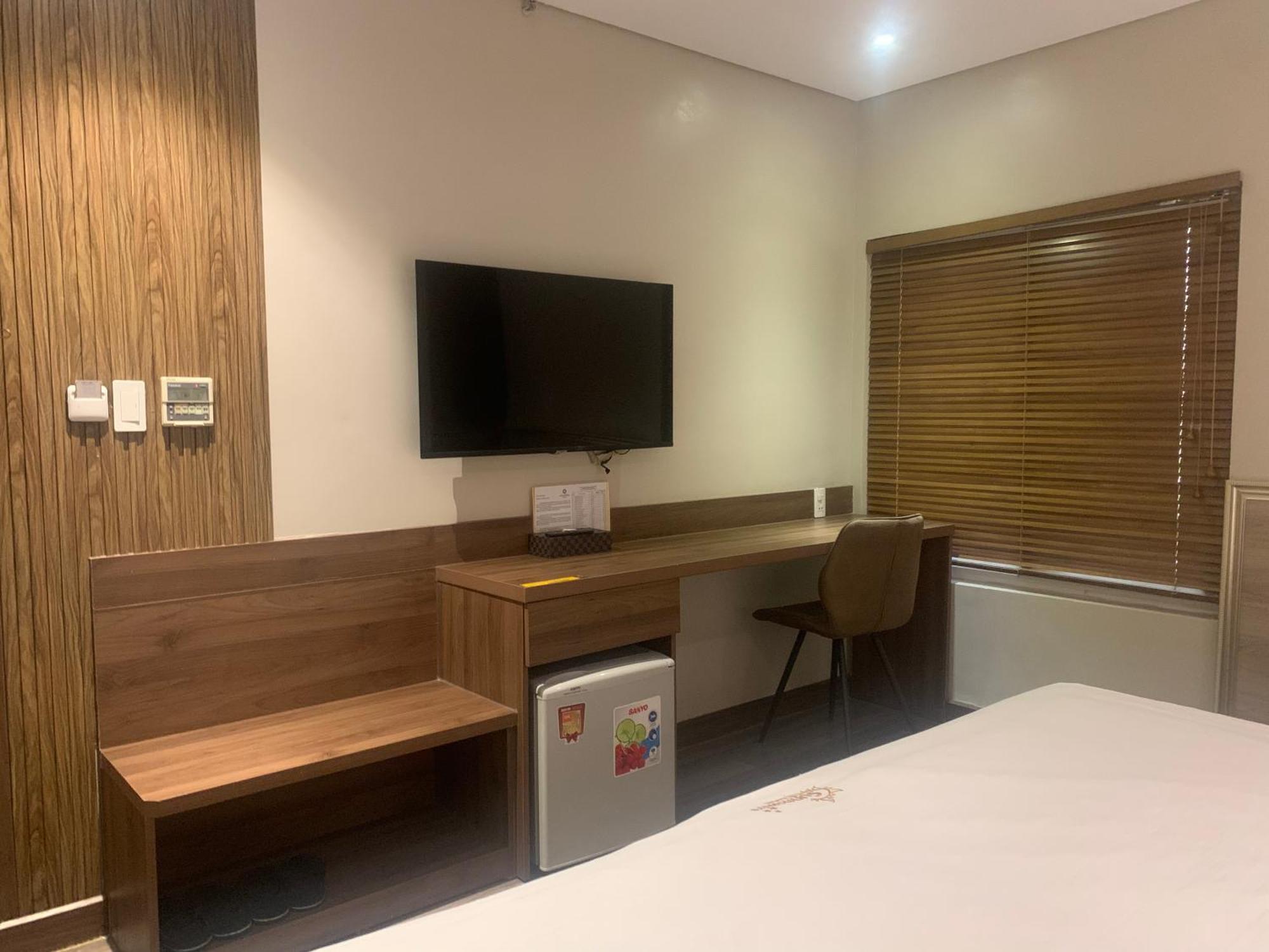 הו צ'י מין סיטי Sunflower Luxury Hotel מראה חיצוני תמונה